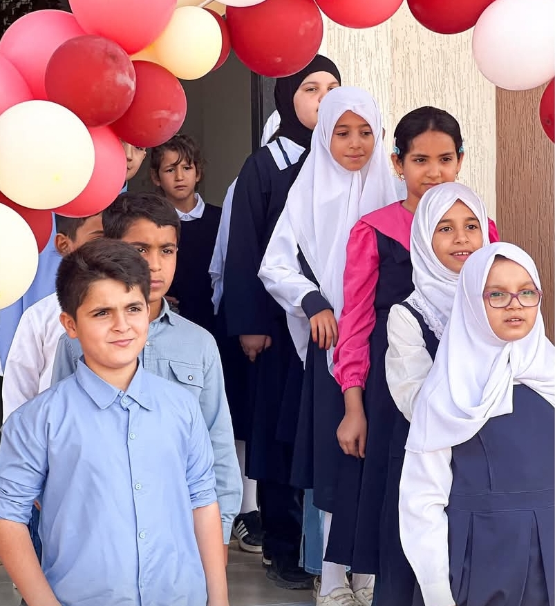 استقبال الطلاب في المدرسة